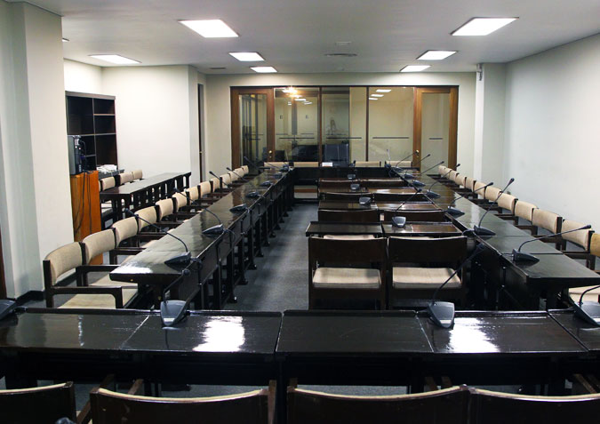 committee-room3